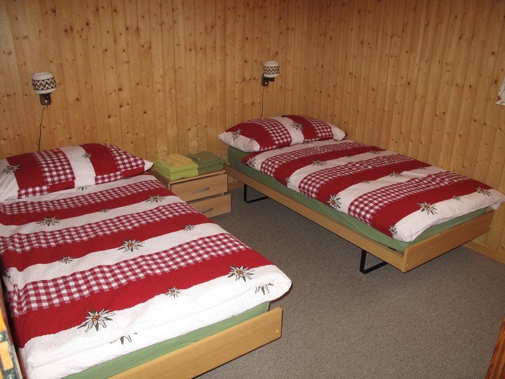 Haus Sandra Fiesch Luaran gambar